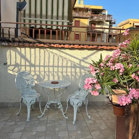 Da Pina E Lu * Джардини-Наксос