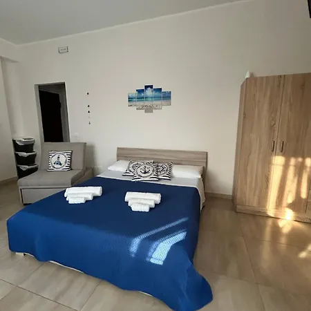 Da Pina E Lu Apartment Giardini Naxos